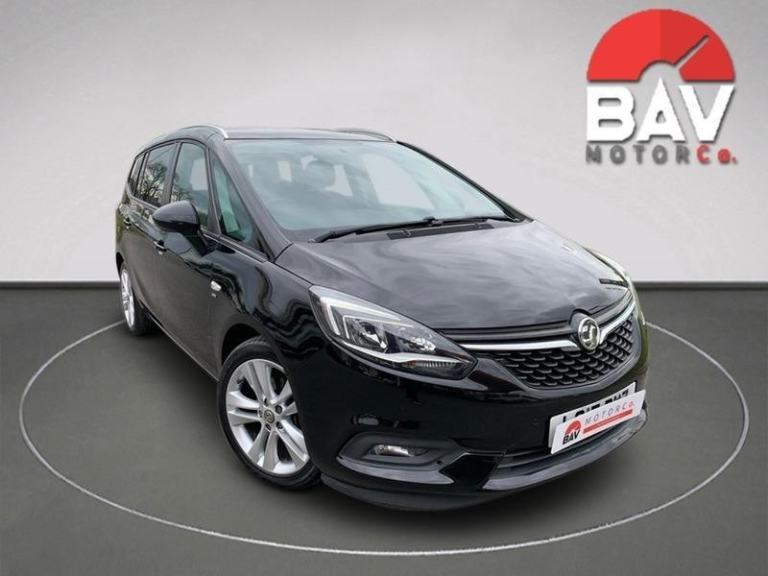 2017 Vauxhall Zafira Tourer Sri NAV 1.4i - New MOT - Only 93000 miles