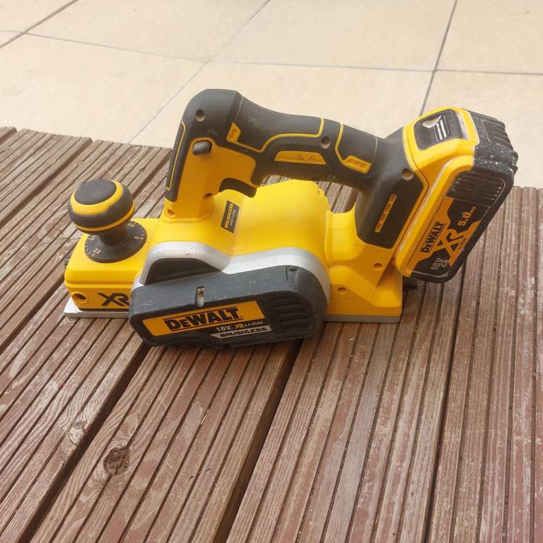 DeWalt XR 18V Cordless Planer - Quite New