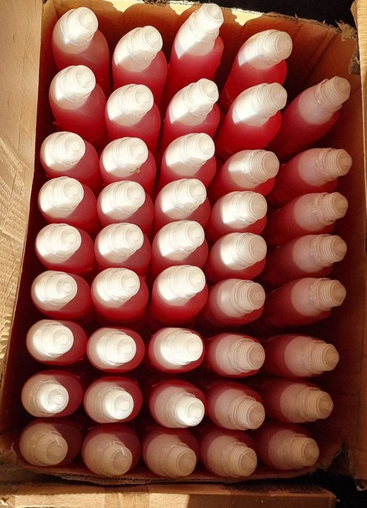 Easy Liquid Toilet Cleaner Petal Fresh - 44 Bottles