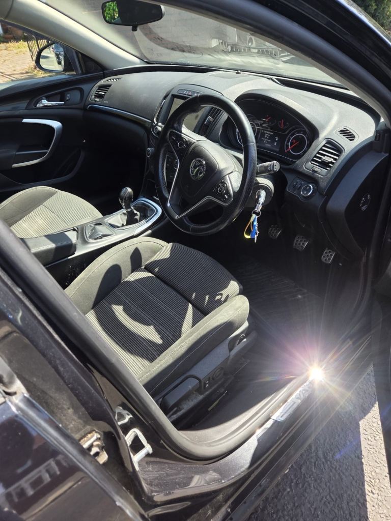 Vauxhall, INSIGNIA, Estate, 2014, Manual, 1956 (cc), 5 doors