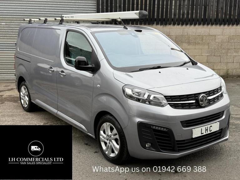 VAUXHALL VIVARO 2.0 Turbo D 3100 Elite Auto L1 H1 Euro 6 (s/s) 6dr 2022