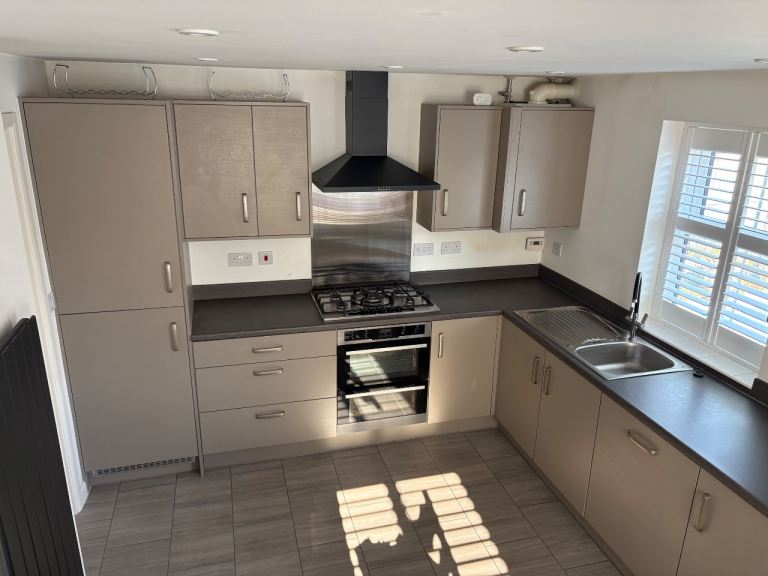 Good Condition Grey Kitchen Units with Sink and Worktops