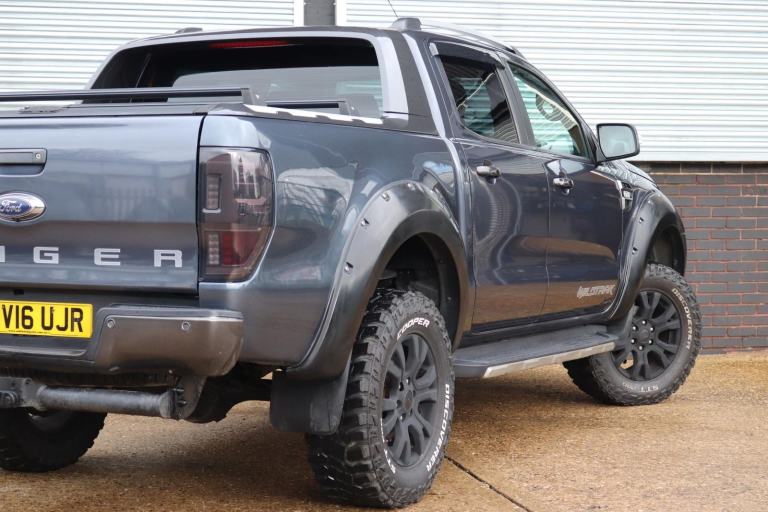 Ford Ranger 3.2 TDCi Wildtrak Auto - RAPTOR LOOKS 