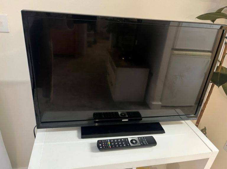 Digihome Smart TV 32 Inch