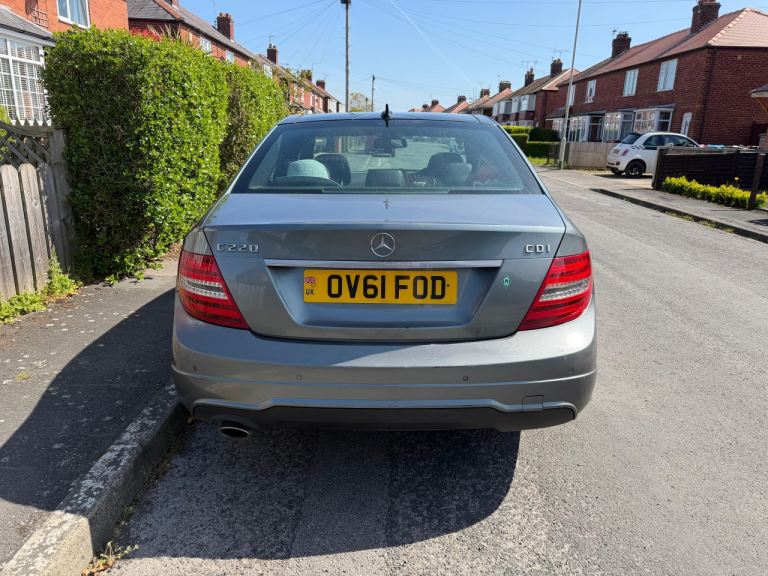 Mercedes-Benz, C CLASS, Saloon, 2011, Semi-Auto, 2143 (cc), 4 doors