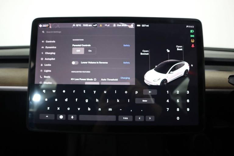 2021 Tesla Model 3 Long Range AWD 4dr Auto SALOON ELECTRIC Automatic