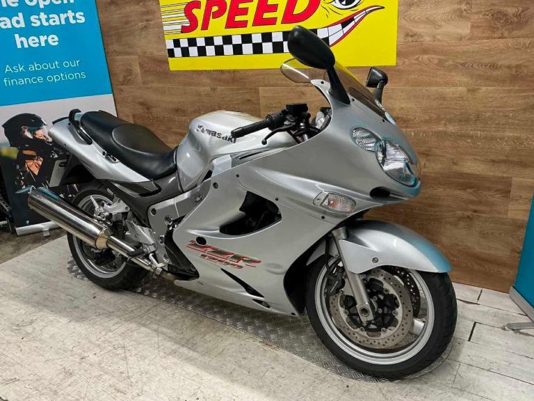 KAWASAKI ZZR1200 2002