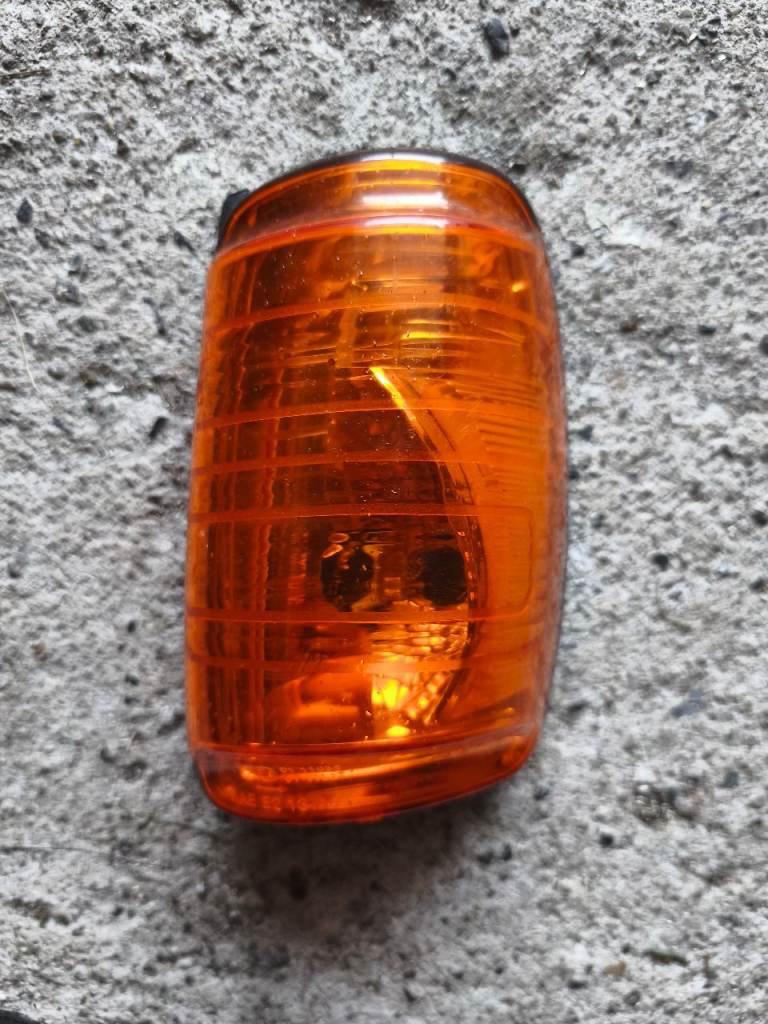 Ford transit 16W right amber indicator Case 