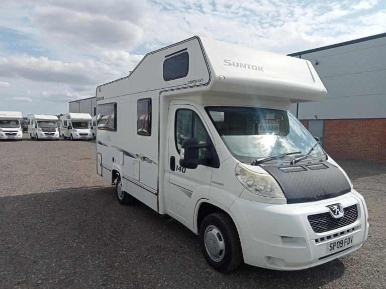 COMPASS SUNTOR 140 4 BERTH 09 PLATE 