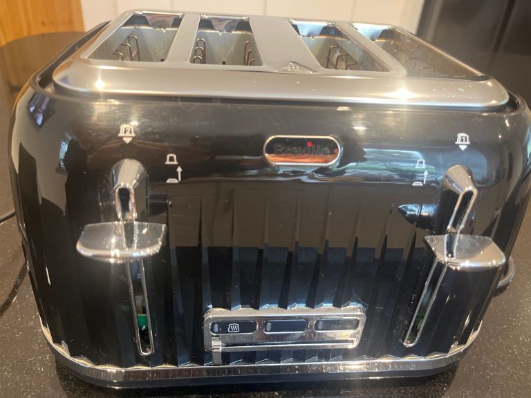 Breville 4 slice toaster