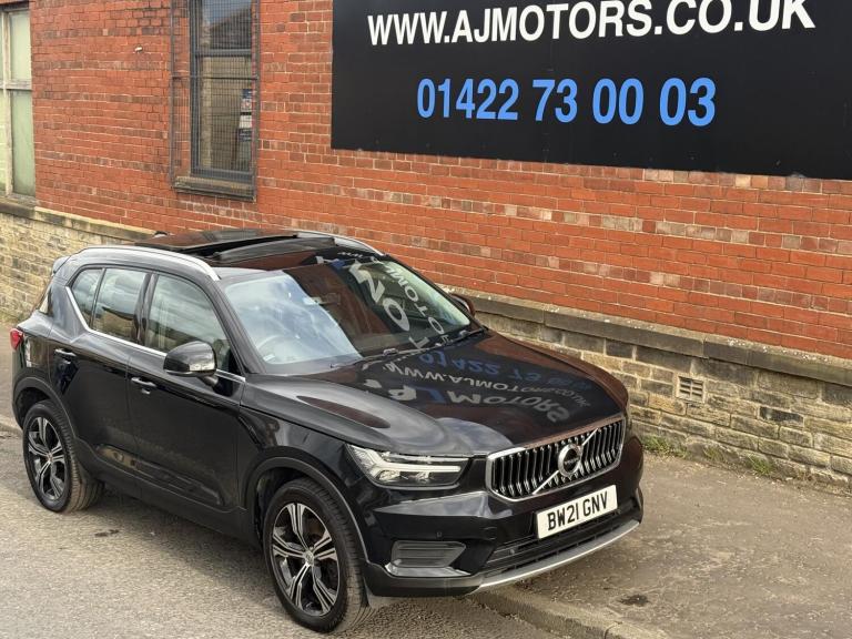 2021 Volvo XC40 1.5h T4 Recharge 10.7kWh Inscription SUV 5dr Petrol Plug-in Hybrid Auto Eur SUV H...
