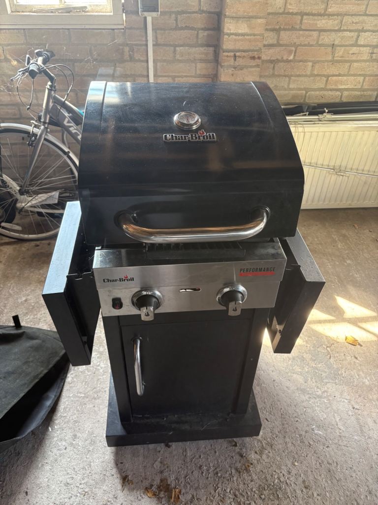 Char-broil performance 