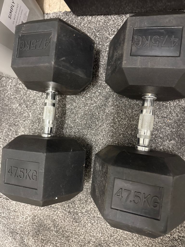 Weights 47.5kg
