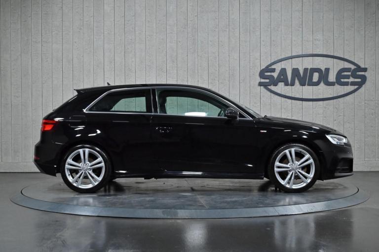 2017 Audi A3 1.5 TFSI CoD S line Euro 6 (s/s) 3dr HATCHBACK Petrol Manual