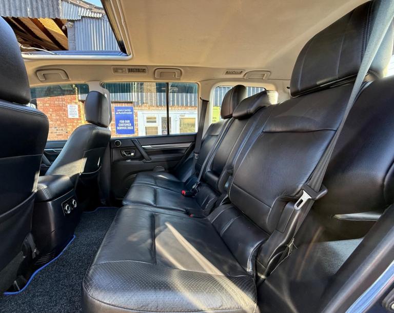 2008 Mitsubishi Shogun 3.2 DI-DC Elegance Auto 4WD Euro 4 5dr LWB Diesel