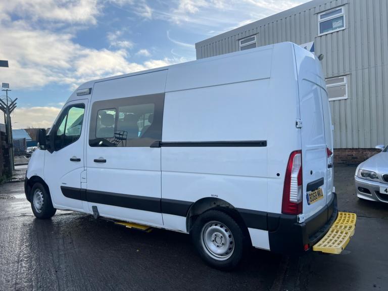 2018 Vauxhall Movano 2.3 CDTI H2 Van 130ps PANEL VAN Diesel Manual
