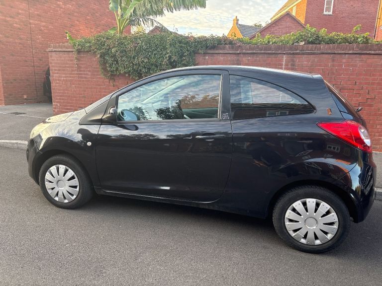 Ford, KA, Hatchback, 2011, Manual, 1242 (cc), 3 doors