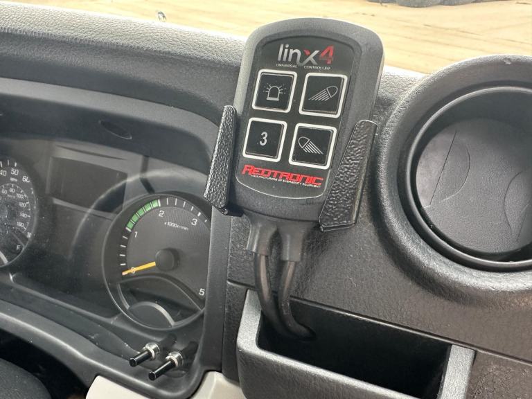 2021 Mitsubishi Fuso Canter Transporter & 2022 Woodford Enclosed Trailer 1 Owner