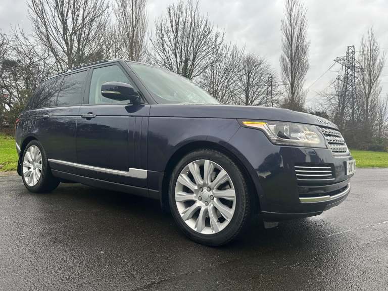 2017 Land Rover Range Rover VOGUE S.E 4.4 TDV8 335 BHP *** STUNNING JEEP 