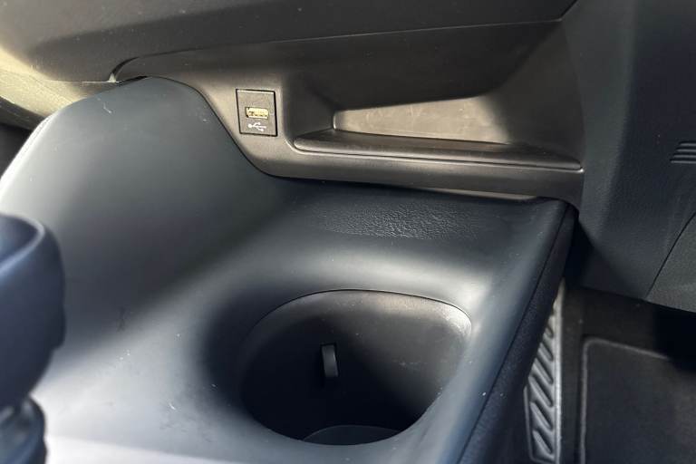 2022 Toyota C-HR 1.8 VVT-h Icon CVT Euro 6 (s/s) 5dr SUV PETROL/ELECTRIC Automatic