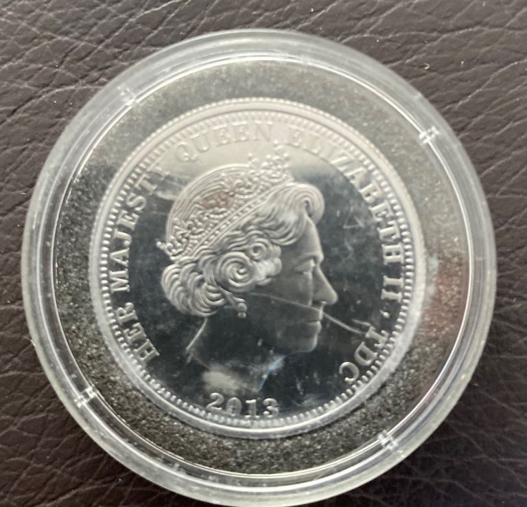 Queen Elizabeth II 60th Coronation Half Crown Coin 2013