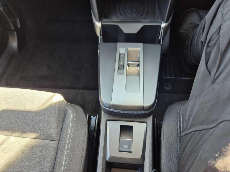 2025 Vauxhall Frontera 83kW Design 44kWh 5dr Auto HATCHBACK ELECTRIC Automatic