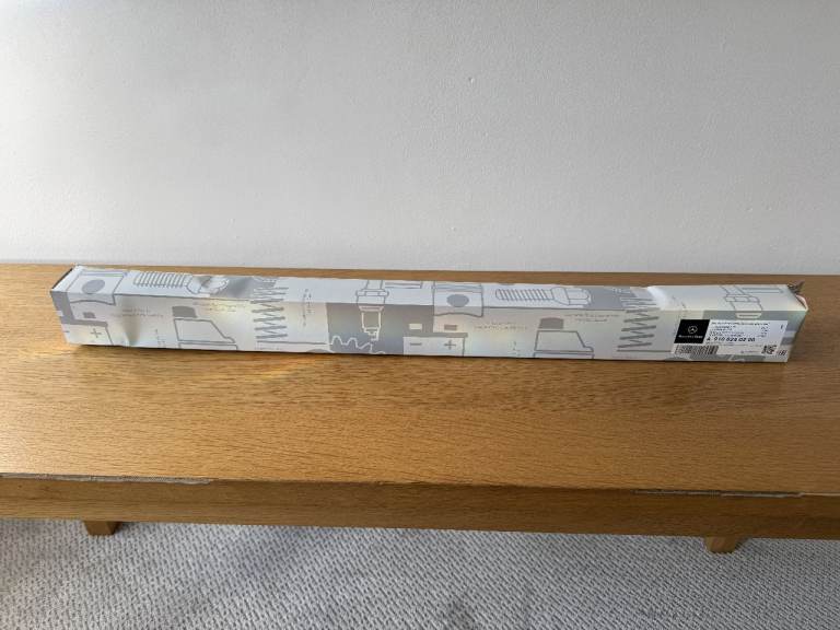 Genuine Mercedes-Benz Wiper Blades Sprinter 907, 910 A9108240200