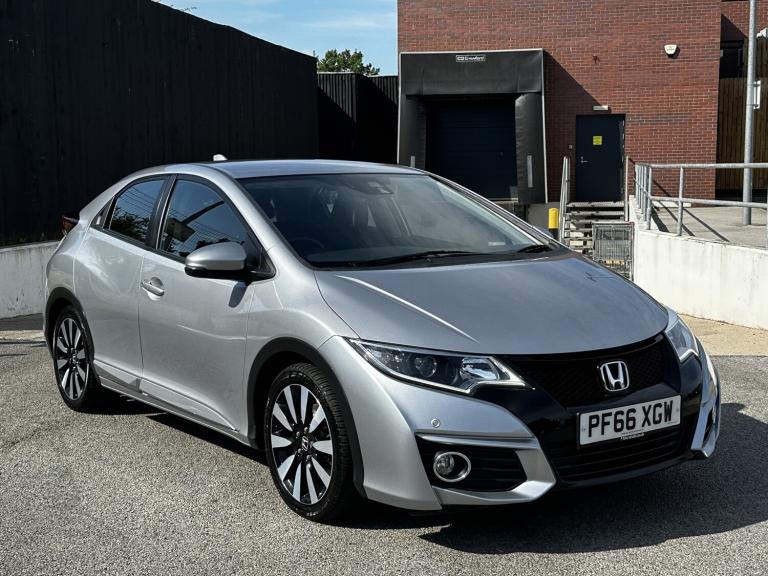 2017 Honda Civic 1.8 i-VTEC SE Plus 5dr [Nav] HATCHBACK Petrol Manual
