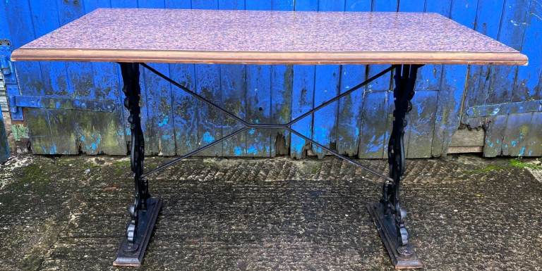 4ft Cast Iron Base Bar/Bistro Table