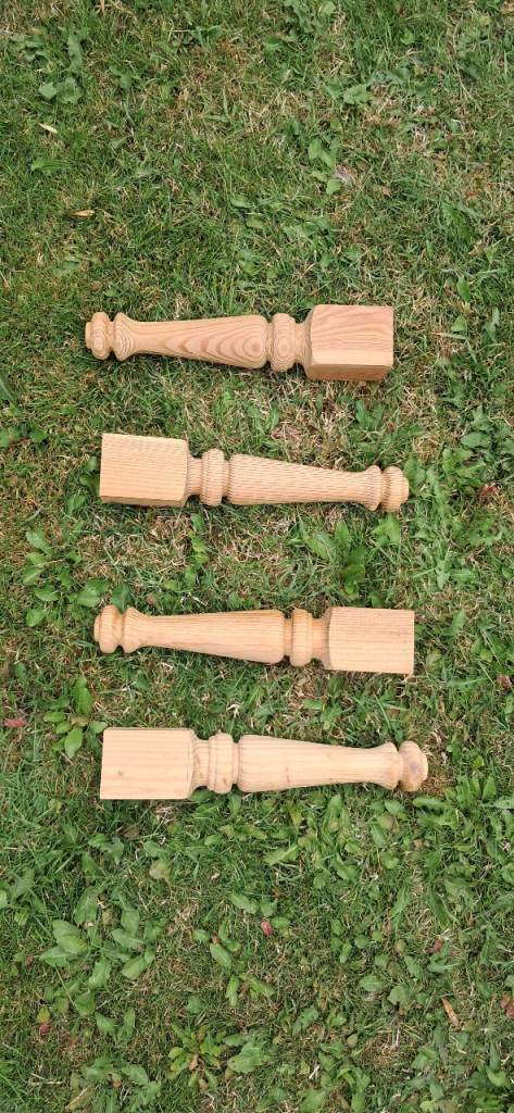 4 Unused Wooden Furniture Legs – Natural Wood