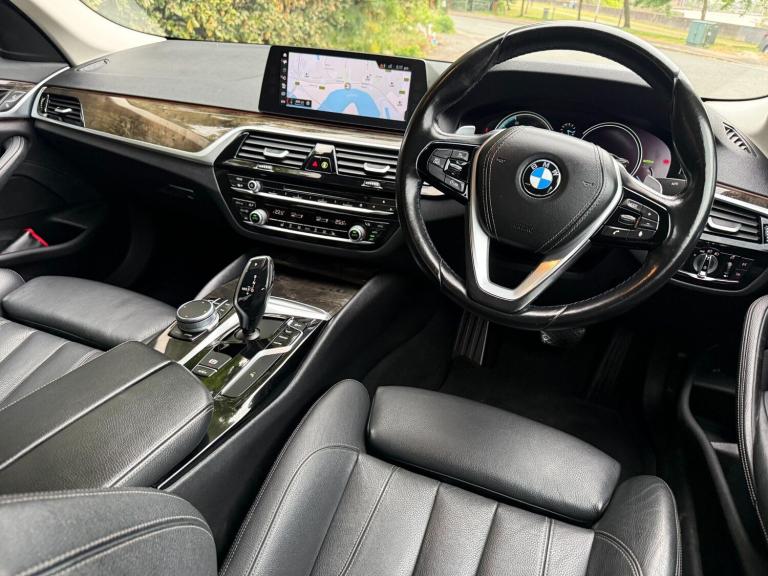2017 BMW 5 Series 2.0 520d SE Saloon 4dr Diesel Auto Euro 6 (s/s) (190 ps) SALOON Diesel Automatic