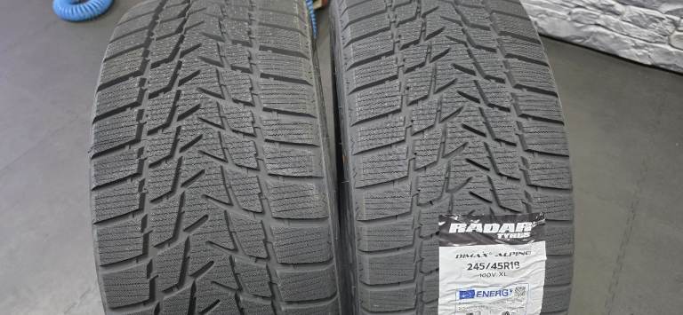 245 45 18   2 x NEW!! tyres Radar Dimax Alpine