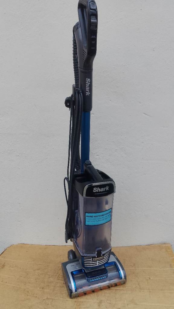 🛑 FREE DELIVERY 'SHARK' LIFTAWAY TECHNOLOGY VACUUM CLEANER 