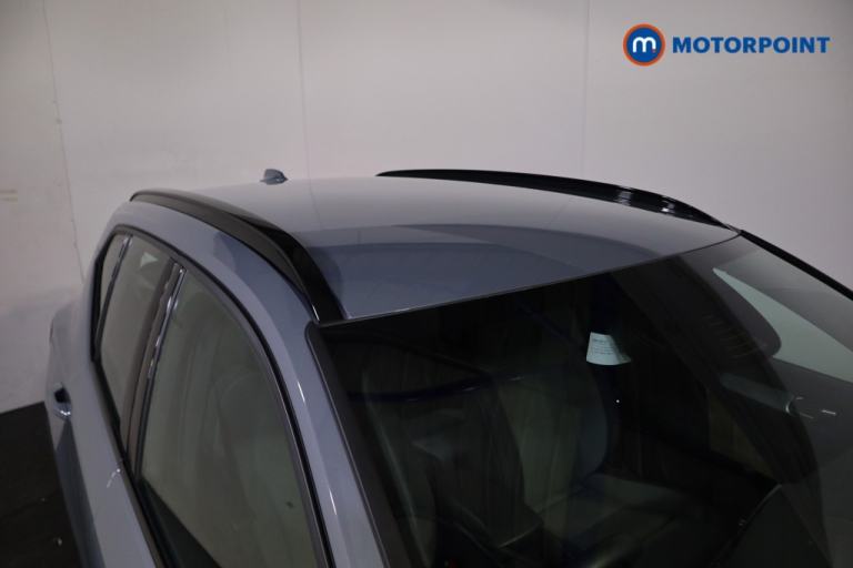 2022 Volvo XC40 1.5 T4 Recharge PHEV Plus Dark 5dr Auto SUV Hybrid Automatic