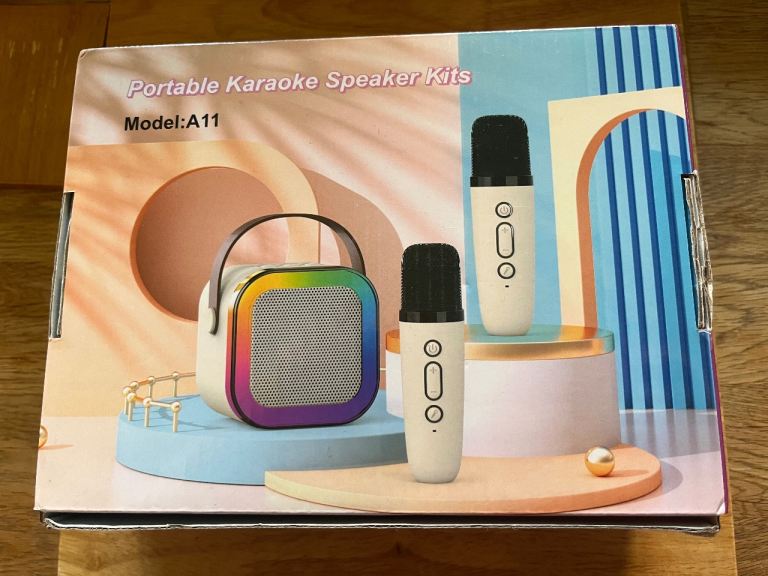 Children’s Wireless Karaoke Speaker & Microphones 