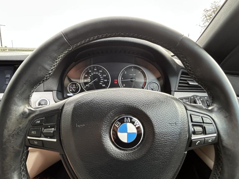 BMW 5 SERIES 2.0 520d M Sport Touring 2011