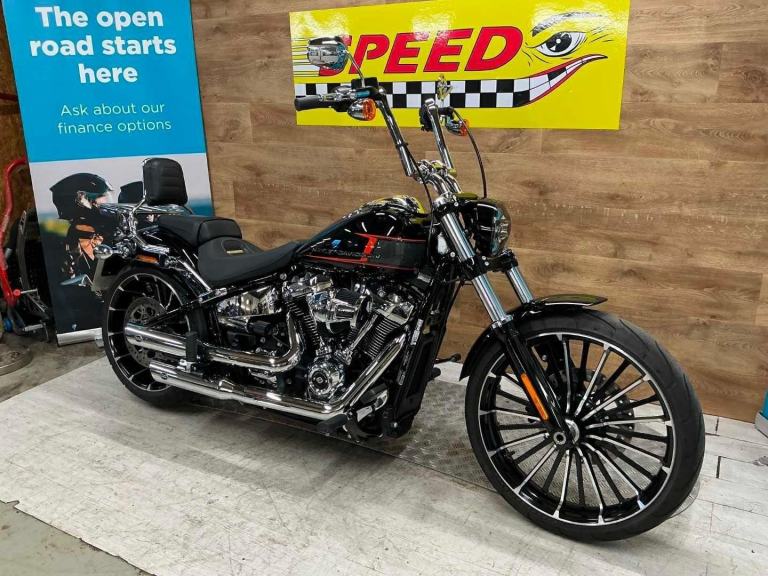 HARLEY DAVIDSON BREAKOUT 2025