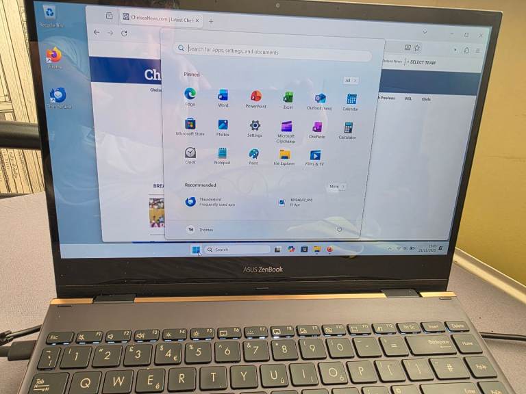 Asus Zenbook Flip S UX371E, Intel i7-1165G7, 16GB DDR4 RAM, 13.3 "Laptop 