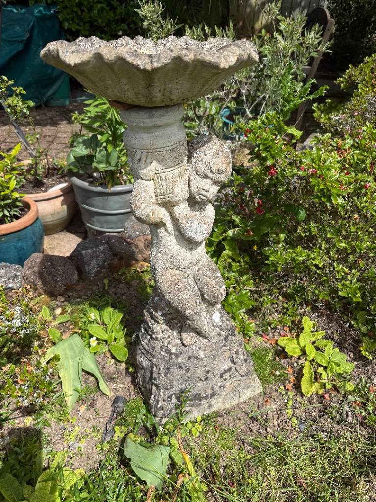Stone Ornamental Bird Bath, Ornamental Stone Frog and Hedgehog