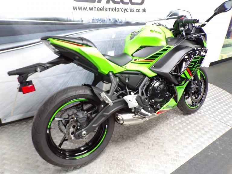 2023 KAWASAKI NINJA 650 WITH LOW MILEAGE