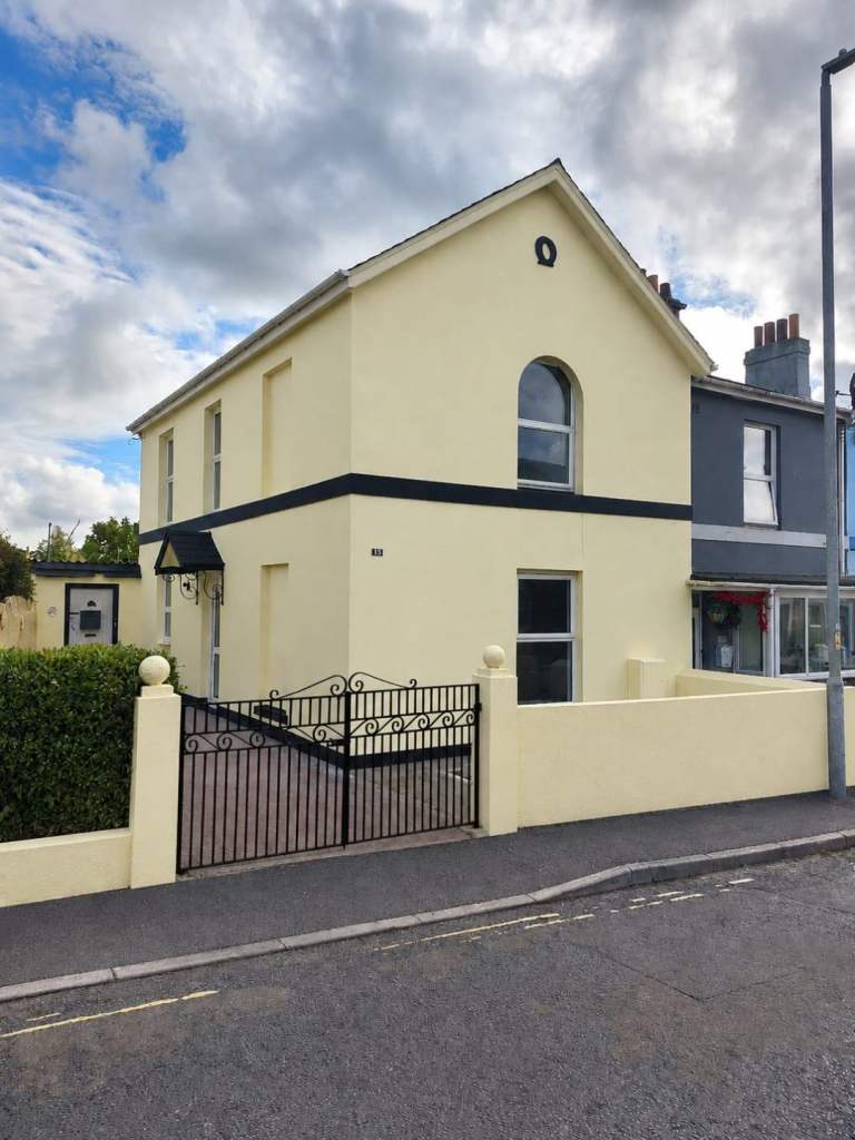 3 bedroom house available to rent 