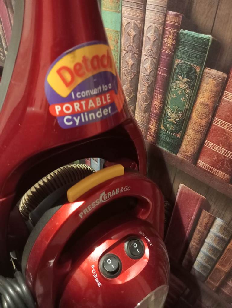 Bissell upright hoover 