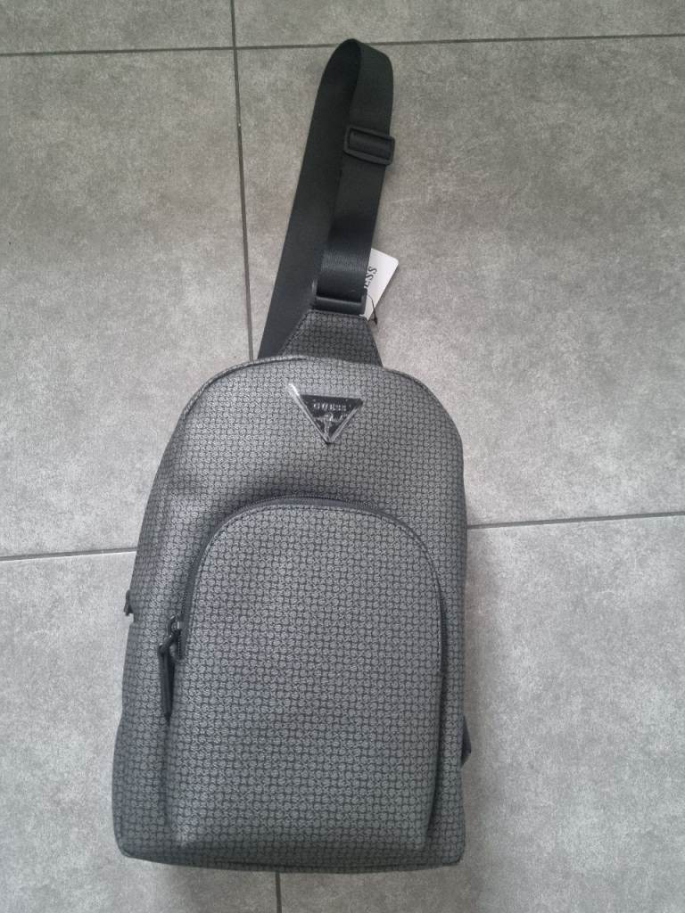 Guess crossbody 