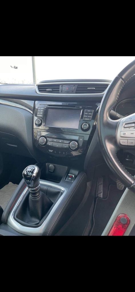 Nissan, QASHQAI, Hatchback, 2016, Manual, 1461 (cc), 5 doors