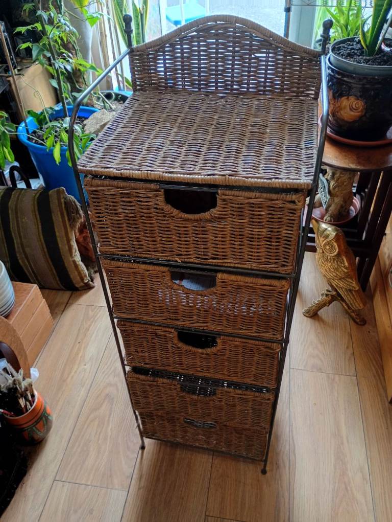 5 draw wicker storage unit