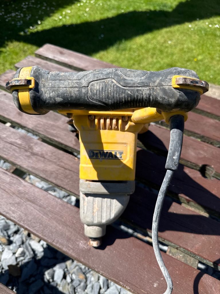 DEWALT Power Drill – Fair Condition, Fully Working