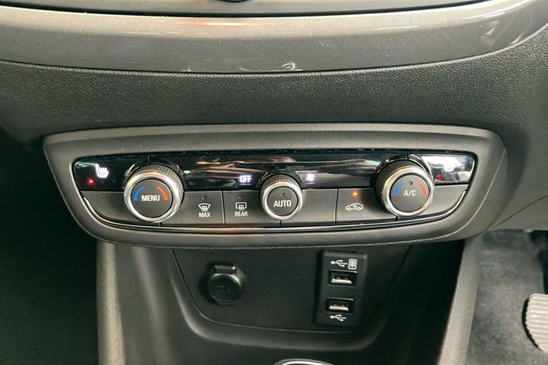  Vauxhall Crossland 1.2 Turbo Ultimate Suv 5dr Petrol Auto Euro 6 s/s 130 Ps