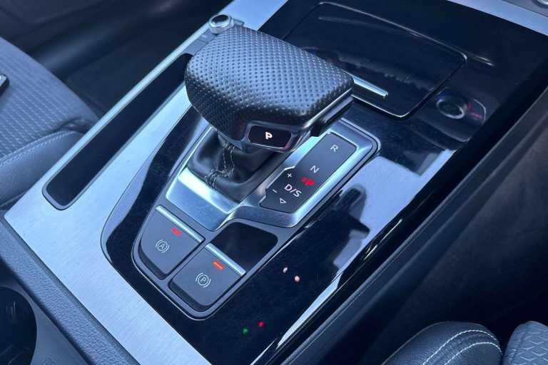 2022 Audi Q5 45 TFSI Quattro S Line 5dr S Tronic SUV Petrol Automatic