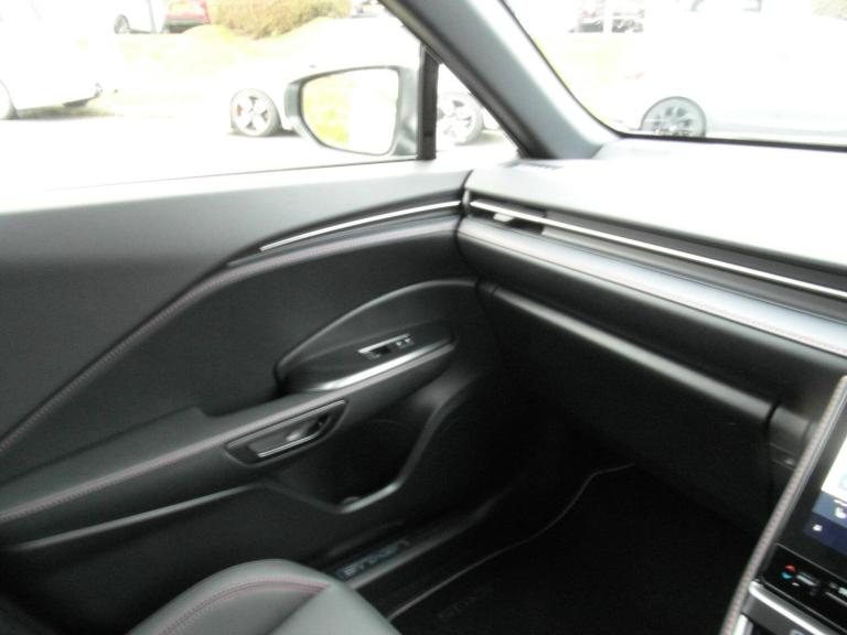 2025 Lexus LBX 1.5 VVT-iE Premium Plus Design SUV 5dr Petrol Hybrid E-CVT Euro 6 (s/s) (13 HATCHB...