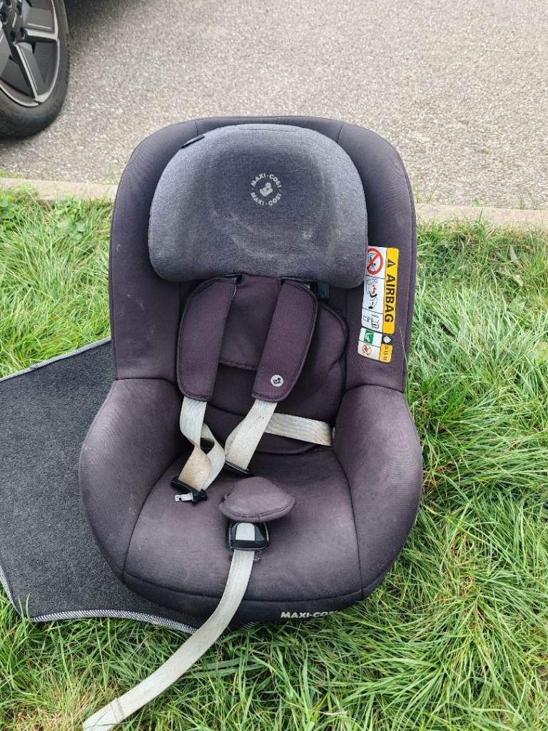 Maxi-Cosi Baby Car Seat – Grey, 0-15 month old